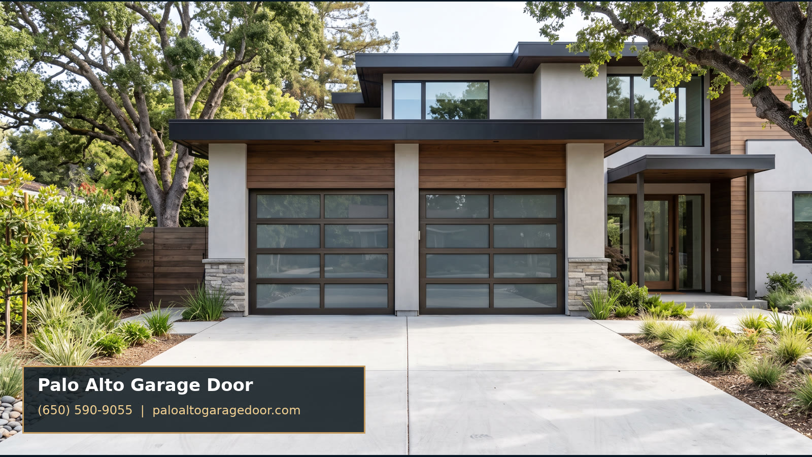 Modern custom garage door installation in Palo Alto